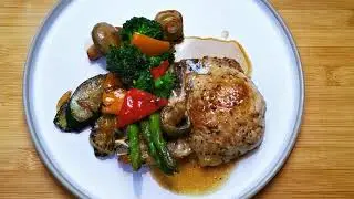 Свиные отбивные с начинкой из бекона и сыра