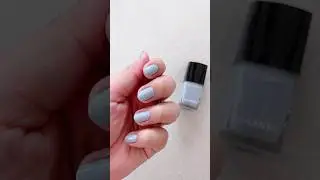Sharing a look at my new Chanel Le Vernis shade 125 (MUSE). Such a pretty color 🥰