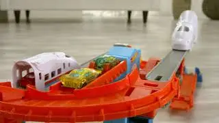 Hot Wheels Stunt Train Express