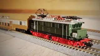 0️⃣1️⃣5️⃣ Spur N DR - Altbau Elloks 244, E94 und 242 auf der Fussbodeneisenbahn