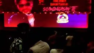 Manmadhan Re-release Inside Theater Celebration 🕺💥 | Silambarasan TR | Jyothika | Yuvan
