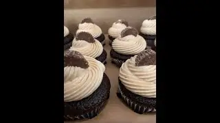 Beurre Bake-Along #16: Peanut Butter Swiss Meringue Buttercream