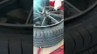 #tyreworld #yourself #airforce #one #droptime #tire #fashion #new #5star #servicestation #likeus #pf