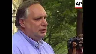 USA: TAX EVASION CASE AGAINST WEBSTER HUBBELL DISMISSED (2)