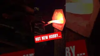 Насколько круты ваши хобби...? #огонь #кузница #vevor #сделайсам #шорты