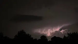 Lightning storm (real ambiance)