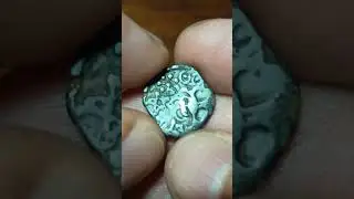 CELTS GAUL THE SENONES Bronze Unit 70-52 BC 