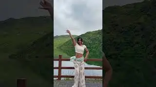 Dancing infornt of changu lake 😍