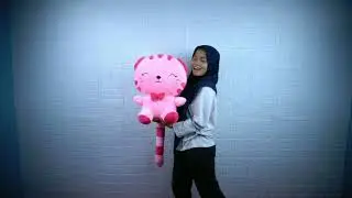 Boneka Kucing Super Jumbo Warna Warni Super Wowwww