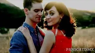 Sarah Smiles - Panic! At The Disco |Traducida al español|♣