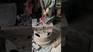 #Bone-chopping knife trimming edge #Blacksmith#khanjarknife #fastgrowth