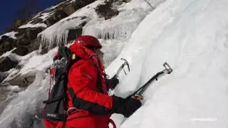 Lillaz cascade de glace Cogne Valeille avec Chris Bonington et Mick Fowler montagne alpinisme