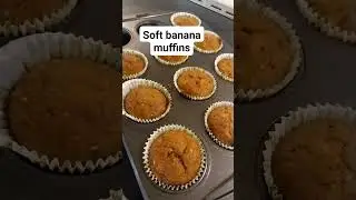 Easy banana muffins for snacks and breakfast. #satisfying #bananarecipe #banana