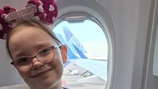 Our First Flight On Our Way To Walt Disney World For Lily's Wish Trip 💖✈️
