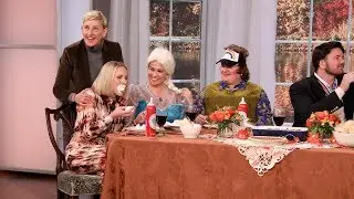 Kristen Bell Makes a Surprise Appearance at the Thanksgiving Table