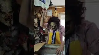 THE TEXAS CHAINSAW MASACRE | DELUXE CHAINSAW PROP.