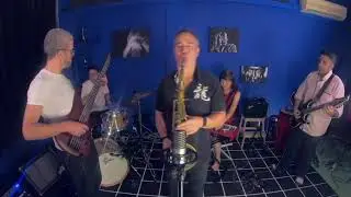 Groove Works - The Parcels play The Chicken