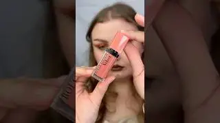 Idealne brzoskwiniowe usta🍑 #lipstick #editorialmakeup #lipcombo #lipproducts #lips #makeuptutorial