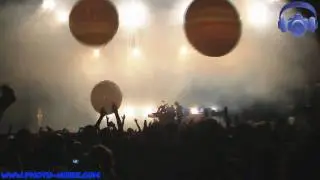 Underworld  - Born Slippy ( Live ) @ Creamfields Portugal 2009 HD