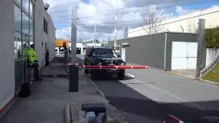Barrier with swing off device - front