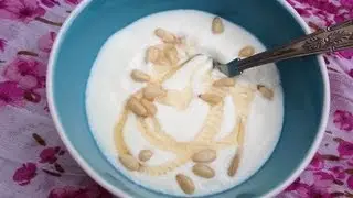 Easy home made yoghurt (without using yoghurt maker)