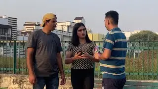 Phone chahye is ko 😂😂😂 | Waqar Poswal Video