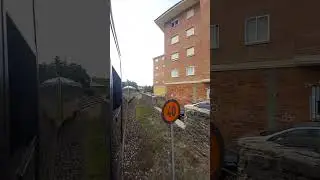 Feve 2600 entrado en Cistierna (Le&oacute;n) #renfe #train
