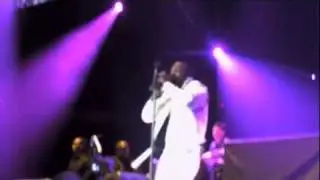 Akon 