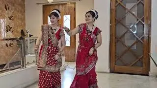 Luk chup na jao ji 😍🥰 #rajsthanisong #decent moves #redoutfit #twinning #dancemoves #tradition🌺❤️
