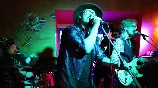 Broken Road Govs LIVE 110322 Music NS CBMic Showcase Stage