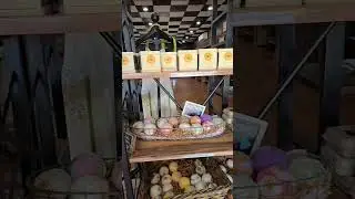 Coffee Vietnam, products handmade VN in Helen Georgia.