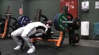 Bench Press : 265 LBS - 120 KG ( 4 Attempts )