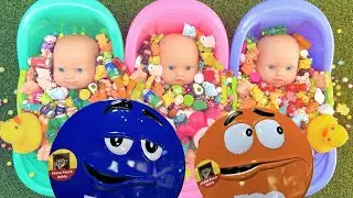 &ldquo;Color Changing Bath Water Magic &ndash; Cute Baby Reaction ASMR&rdquo;