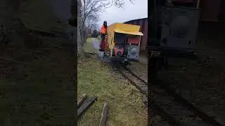 RMLI G16 ballast spreading