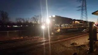 CSX 7233 CM44AC Leads M300 with Nice engineer! 12/20/25