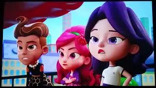 Strawberry Shortcake And The Beast Of Berry Bog Fright Fall 102 Scene (Halloween Special)