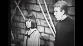 Dick and Dee Dee sing 'Blue Turns to Gray'