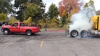 Semi vs. Chevy Dually [Tug of War]