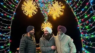 LIGHTS ON CHRISTMAS AT WHITE ROCK FOR PHOTOGRAPHY #enjoy #friends #lights #christmas #canada #reels 