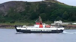 M.V. Loch Tarbert and P.S. Waverley exchange whistle blasts