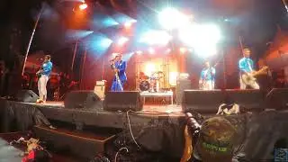 Me First and the Gimme Gimmes - Me and Julio - 2019-09-14 - Music 4 Cancer - Sainte-Therese Quebec
