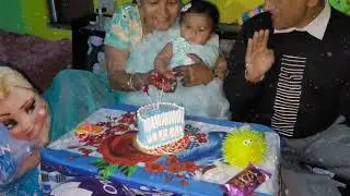 Happy 6 months . Half way to 1 #tashi #halfbirthday #6monthold #viralvideo