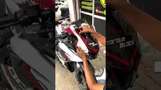 R15 v3 graphics kit wrap #shorts #bike #bikelover #bikers #yamaha #r15 #modified #graphics #wrap