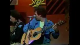 Aztec Two-Step - Walking on Air - Live @ Ohio University (1983)