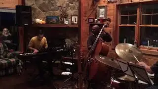 Christian Pabst Linus and Lucy (clip)