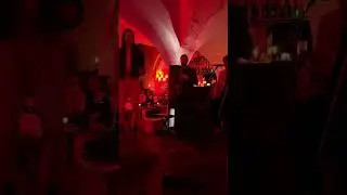 Avalon - LEIGH BARKER BAND