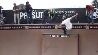 Bucky Lasek skating vert in Clarimont, S.d.  3/14