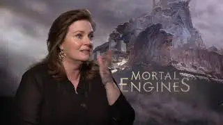 Mortal Engines || Phillipa Boyens Generic Junket Interview || #SocialNews.XYZ