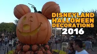 Halloween decorations at Disneyland 2016