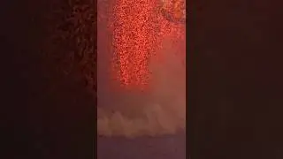 Kilauea Roaring! Raining Tephra SURPRISE Middle Vent Hawaii #shorts